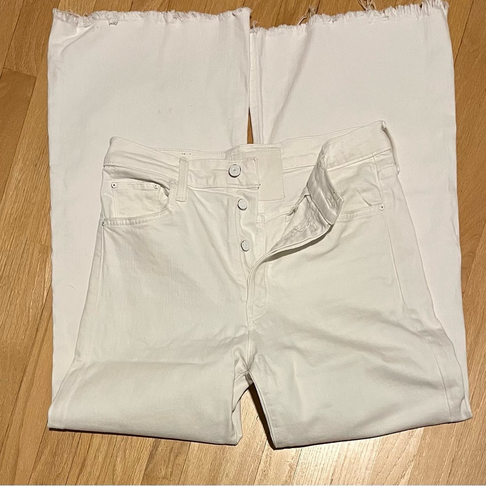 MOTHER White Ankle Cropped Jeans with Frayed Hem